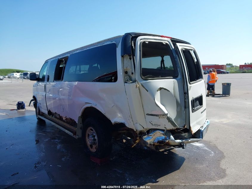 2005 Chevrolet Express VIN: 1GAHG39U751238671 Lot: 42847015