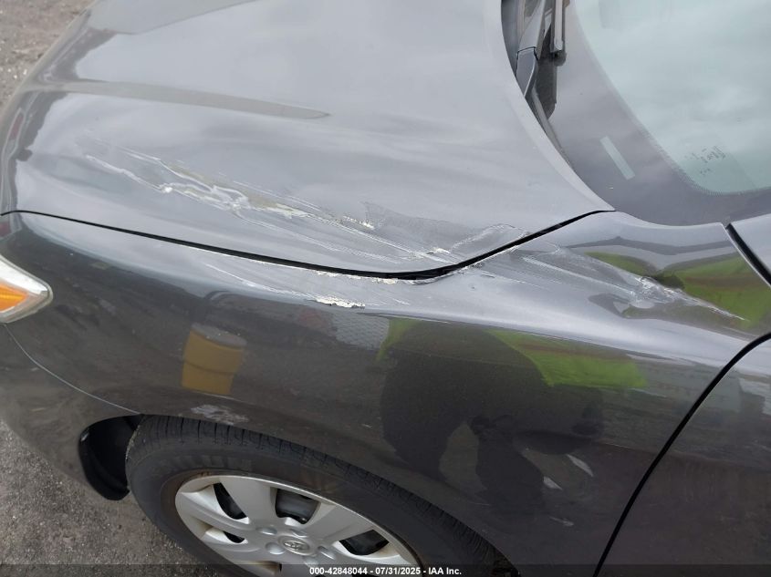 2011 Toyota Camry Le VIN: 4T4BF3EK3BR096643 Lot: 42848044