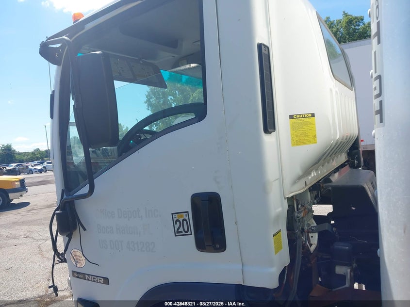 2019 Isuzu Nrr VIN: JALE5W169K7303333 Lot: 42848821