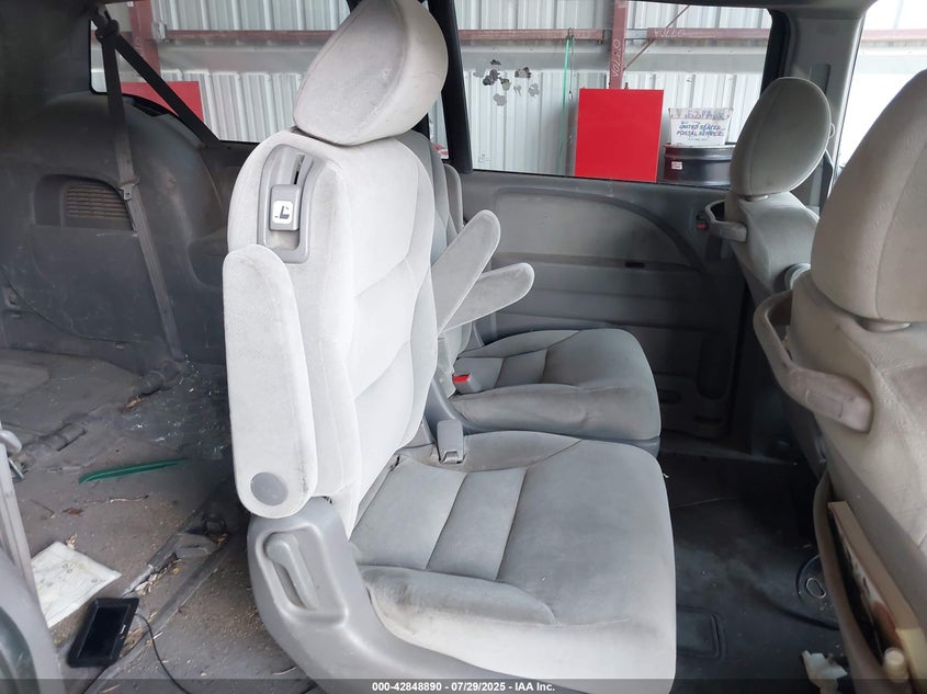 2010 Honda Odyssey Lx VIN: 5FNRL3H22AB046762 Lot: 42848890