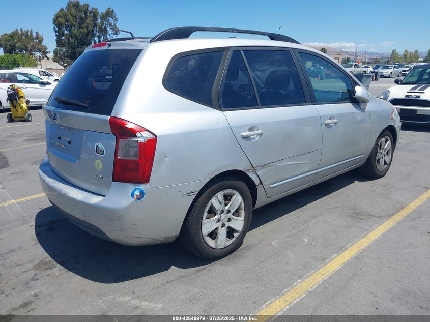 2009 Kia Rondo Lx VIN: KNAFG528297269365 Lot: 42848979