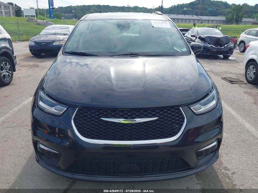 2022 CHRYSLER PACIFICA TOURING L - 2C4RC1BG7NR162574