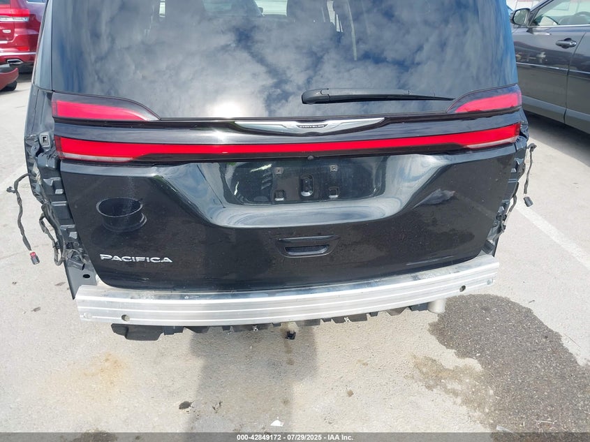 2022 CHRYSLER PACIFICA TOURING L - 2C4RC1BG7NR162574
