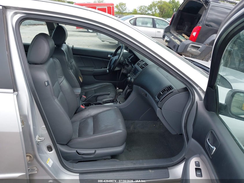 1HGCM568X6A142033 2006 HONDA ACCORD photo no. 5