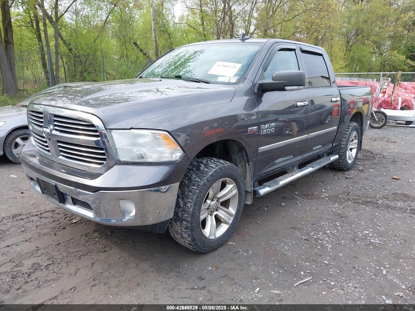 2015 RAM 1500 - 3C6RR7LT8FG599219