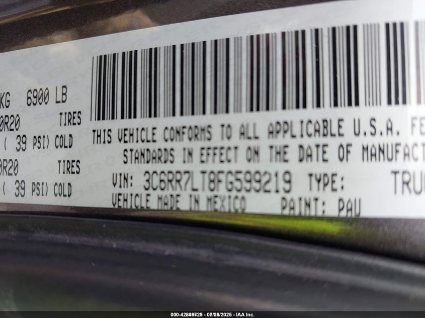 2015 RAM 1500 - 3C6RR7LT8FG599219