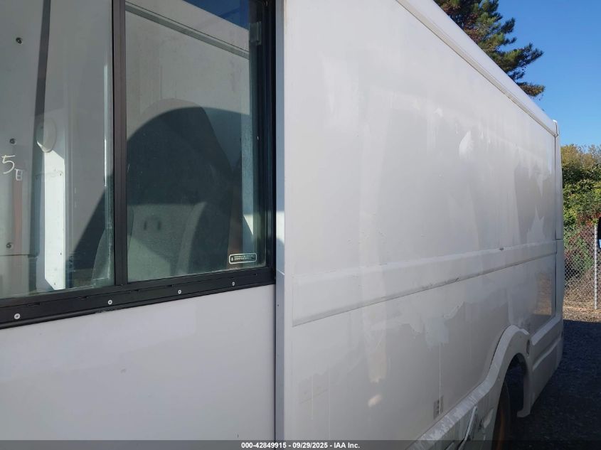 2017 Isuzu Reach VIN: JALB4T177H7W00428 Lot: 42849915