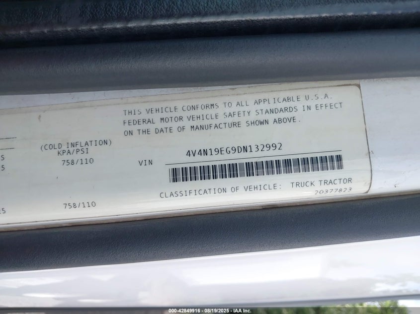 2013 Volvo Vn Vnl VIN: 4V4N19EG9DN132992 Lot: 42849916