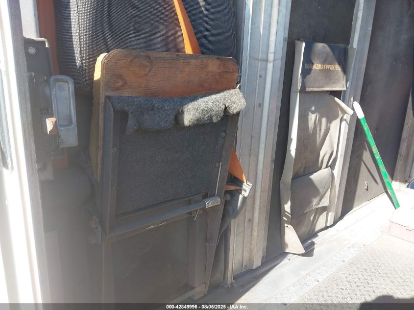 2006 Ford E-450 Stripped VIN: 1FCLE49LX6DB27472 Lot: 42849996