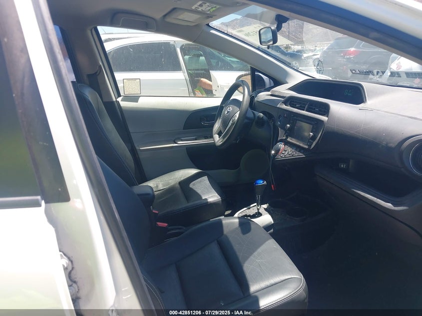 2012 Toyota Prius C Four VIN: JTDKDTB33C1511433 Lot: 42851206