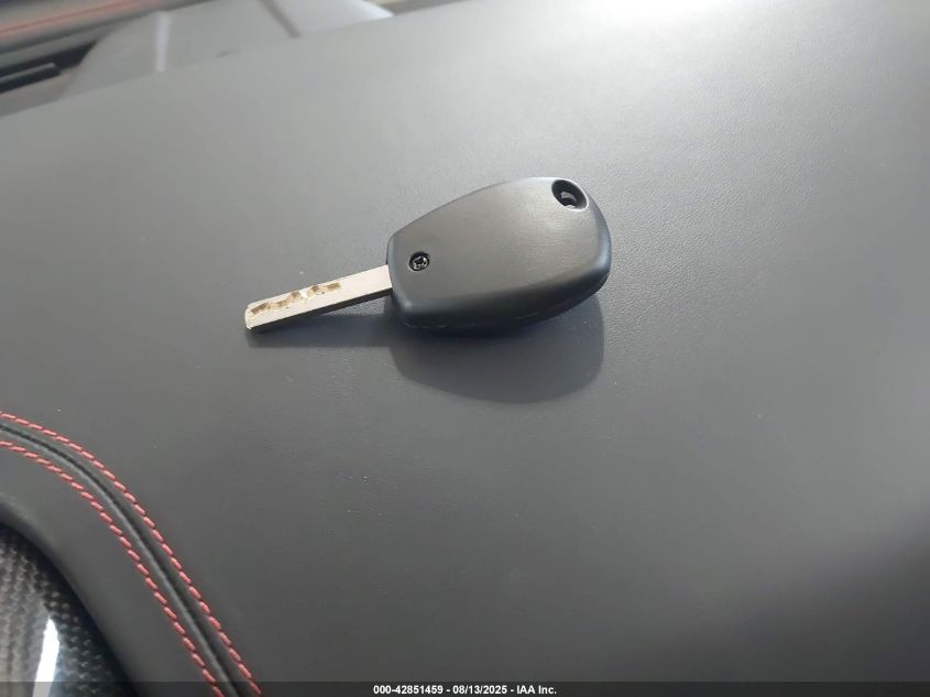 ZFF67NFA8A0175571 2010 FERRARI 458 photo no. 11