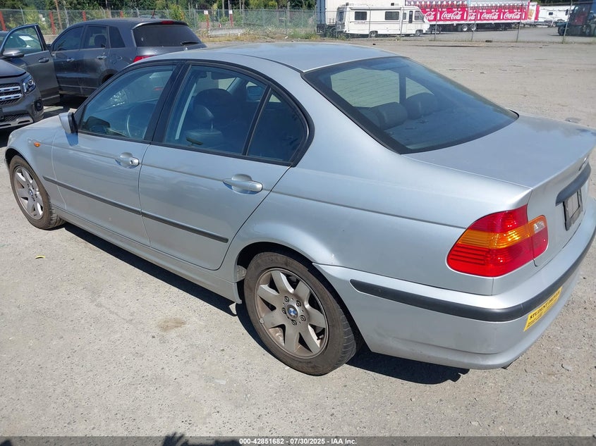 2005 BMW 325I VIN: WBAEV33485KW17727 Lot: 42851682