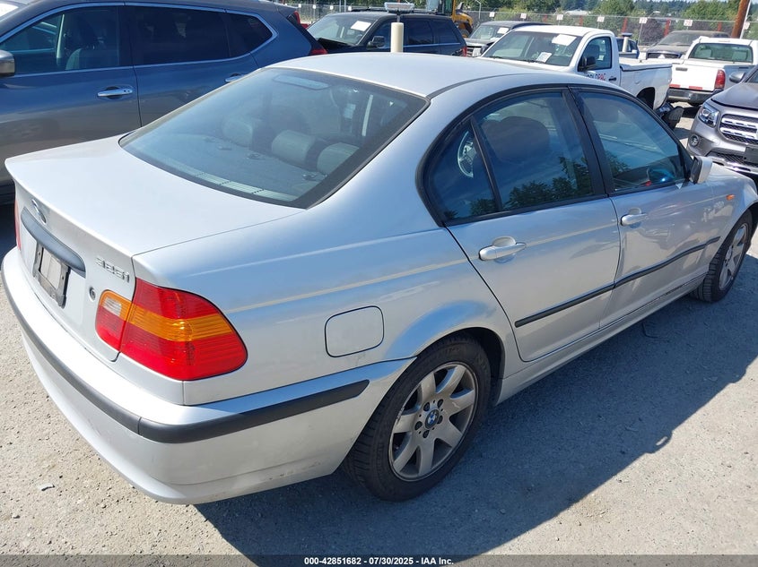 2005 BMW 325I VIN: WBAEV33485KW17727 Lot: 42851682