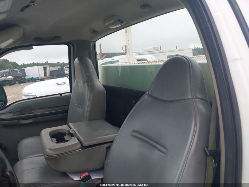 2006 Ford F-350 Chassis Xl/Xlt VIN: 1FDWF37P56EC28760 Lot: 42852070