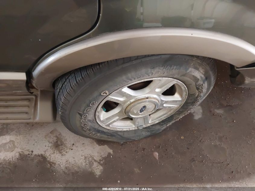 2003 Ford Expedition Eddie Bauer VIN: 1FMFU18L13LB91770 Lot: 42852610