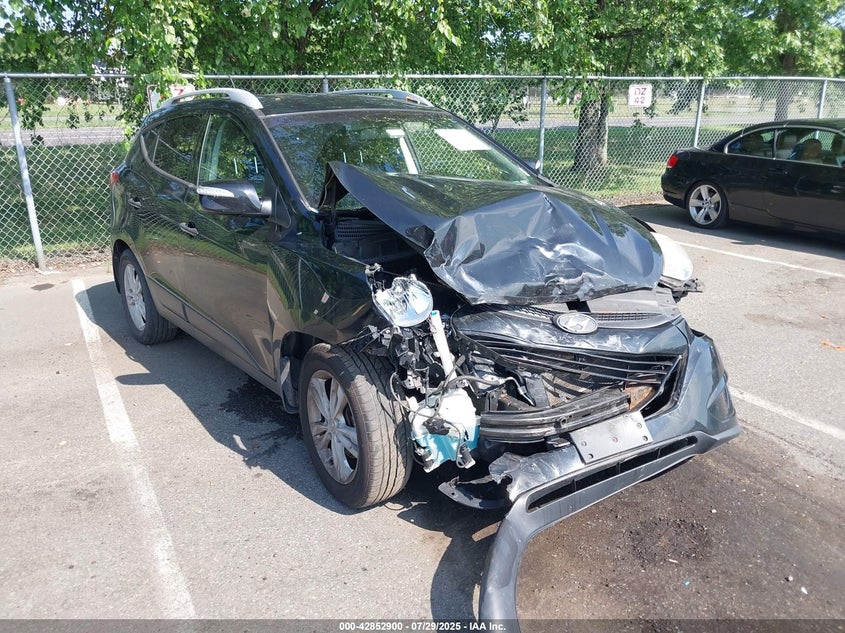 KM8JU3AC1CU338258 2012 Hyundai Tucson Gls auction photo 1