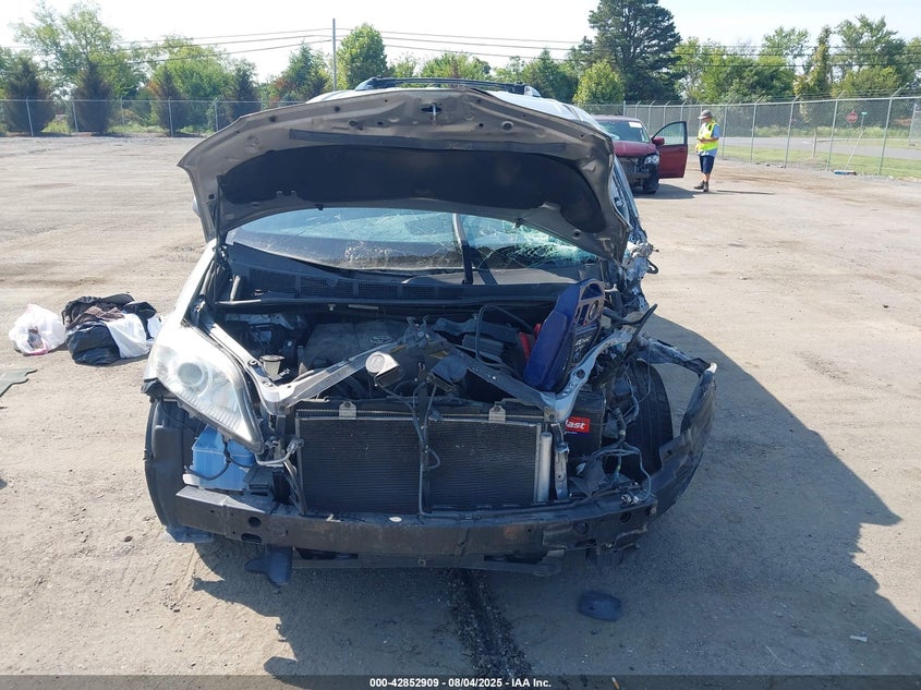 5TDKZ3DC3HS771467 2017 TOYOTA SIENNA photo no. 11