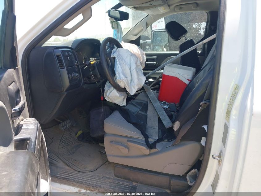 2019 Chevrolet Silverado 3500Hd Chassis Wt VIN: 1GB3CVCG1KF121716 Lot: 42852939