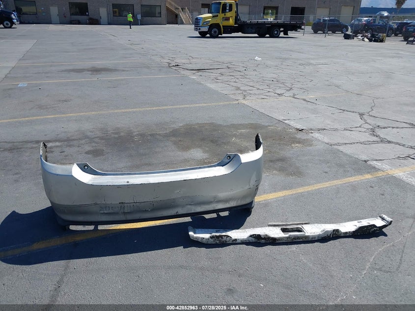 2004 Toyota Prius VIN: JTDKB20U440038208 Lot: 42852963