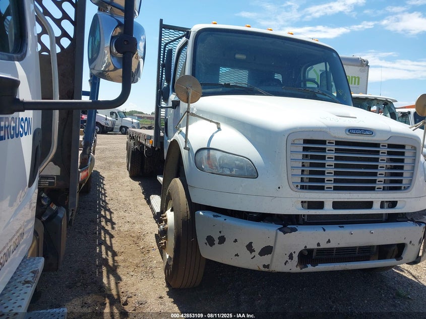 1FVHCYCY7GHHB6175 2016 Freightliner M2 106 Medium Duty auction photo 1