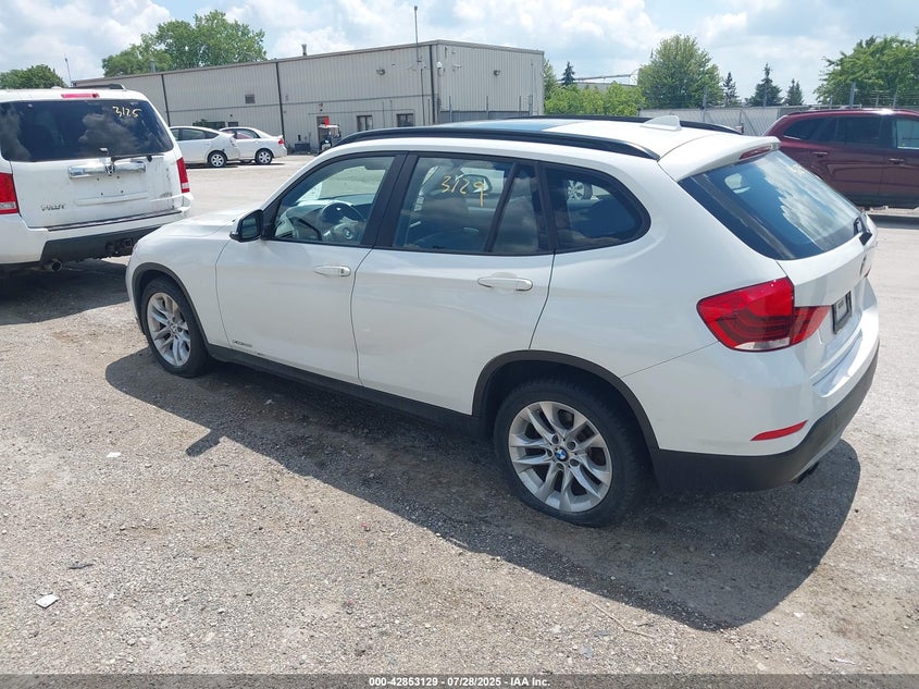 2015 BMW X1 xDrive28I VIN: WBAVL1C50FVY34305 Lot: 42853129