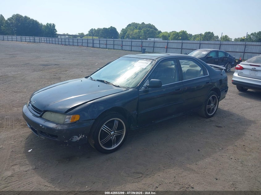 JHMCD5652SC062551 1995 HONDA ACCORD photo no. 2
