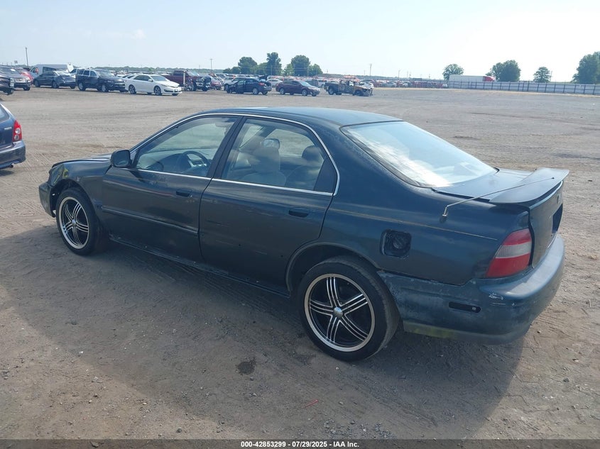 JHMCD5652SC062551 1995 HONDA ACCORD photo no. 3