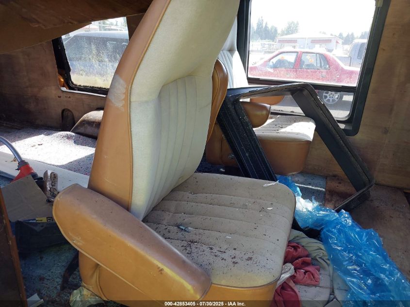 1995 Dodge Fargo VIN: B25JT9X198722 Lot: 42853405