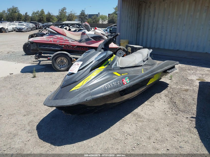 2015 Yamaha Waverunner grey null null YAMA4765C515 photo #3
