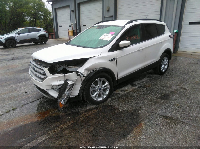 Vin: 1fmcu0gdxjud14951, lot: 43347593, ford escape se 20182