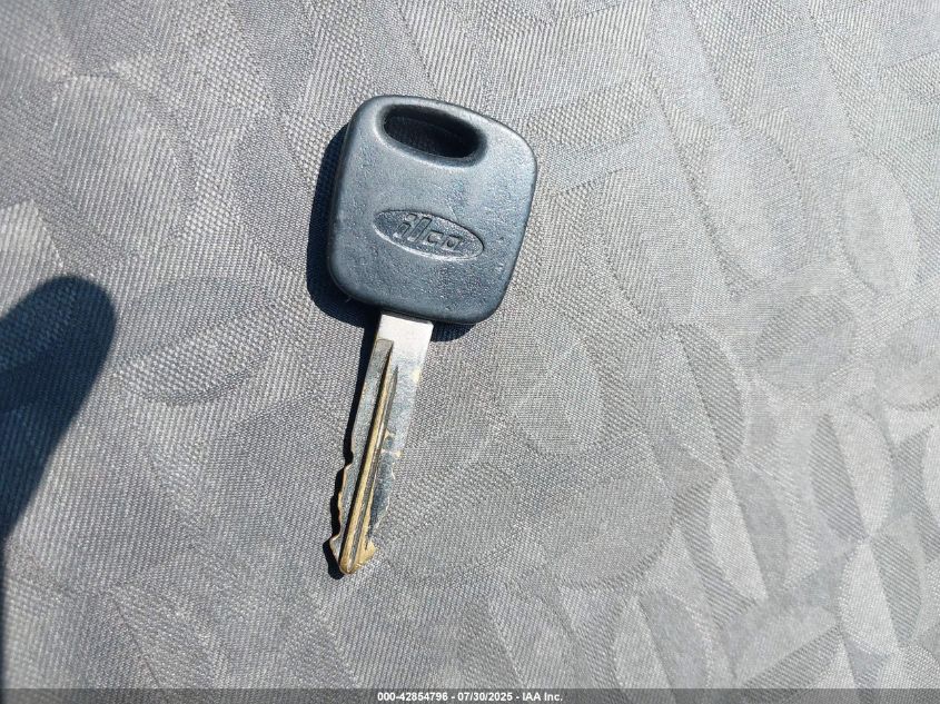 2005 Ford Focus Zx4 VIN: 1FAFP34N75W316907 Lot: 42854796