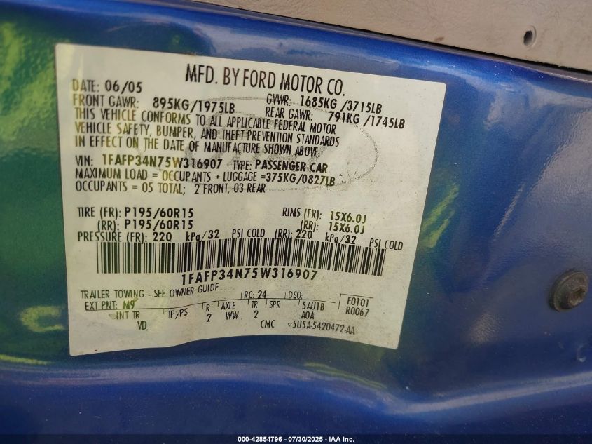 2005 Ford Focus Zx4 VIN: 1FAFP34N75W316907 Lot: 42854796