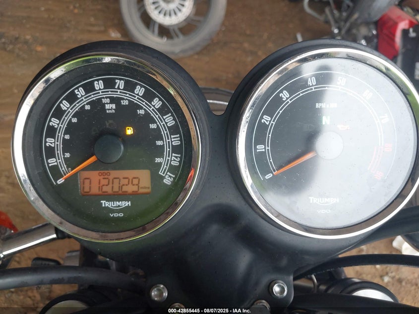 2013 TRIUMPH MOTORCYCLE BONNEVILLE T100 - SMT910K10DT582942