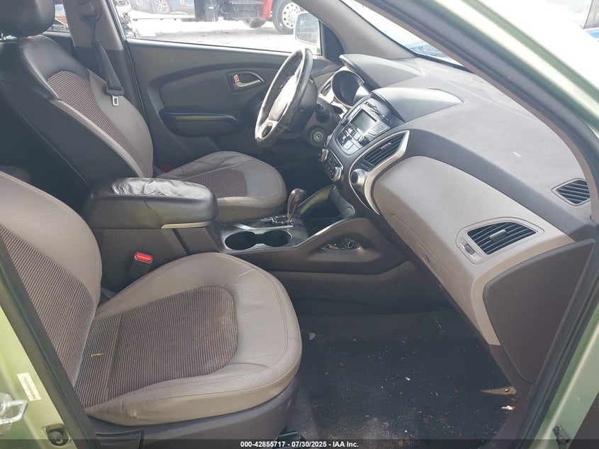 2010 Hyundai Tucson Gls VIN: KM8JU3AC4AU088690 Lot: 42855717