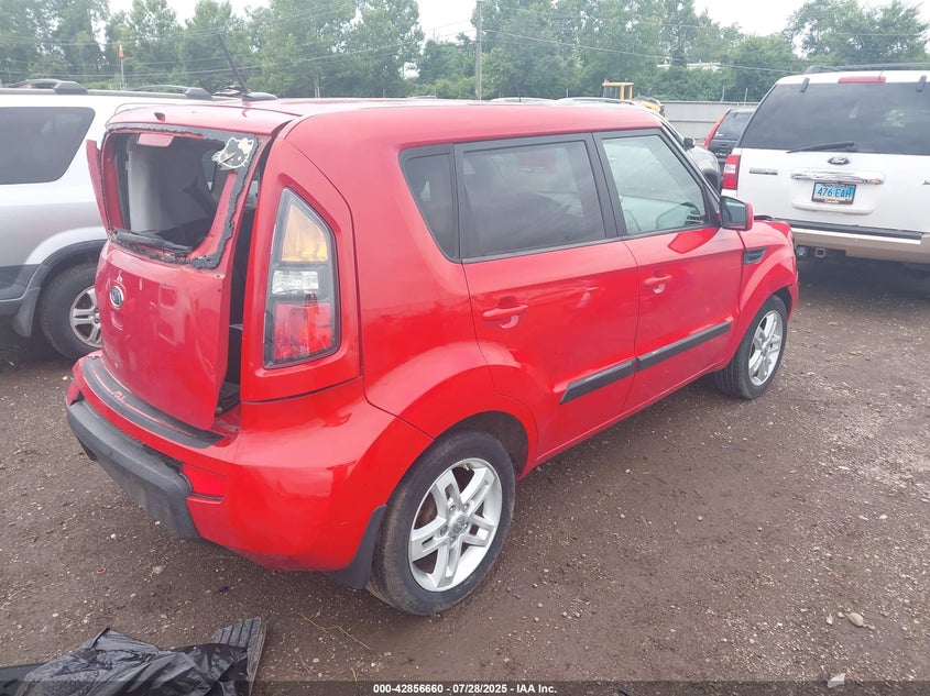 2011 Kia Soul + VIN: KNDJT2A27B7295194 Lot: 42856660