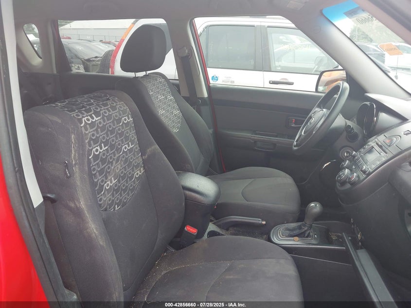 2011 Kia Soul + VIN: KNDJT2A27B7295194 Lot: 42856660