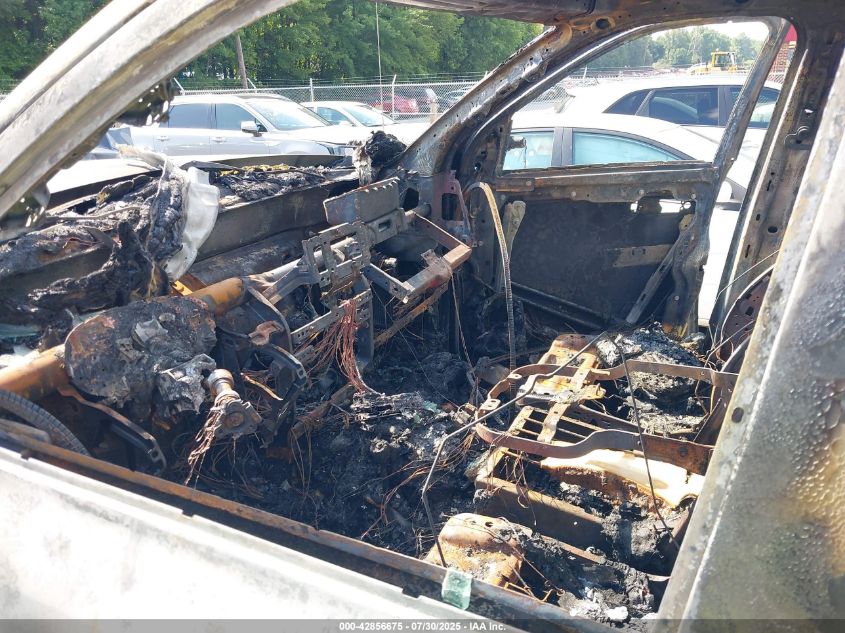 2018 Ram 3500 Tradesman 4X4 8' Box VIN: 3C63RRGL1JG320715 Lot: 42856675