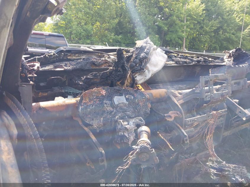 2018 Ram 3500 Tradesman 4X4 8' Box VIN: 3C63RRGL1JG320715 Lot: 42856675