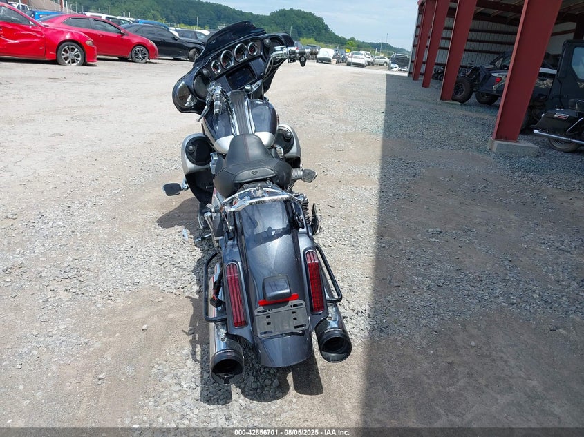 2019 HARLEY-DAVIDSON FLHXSE - 1HD1PXL17KB957082