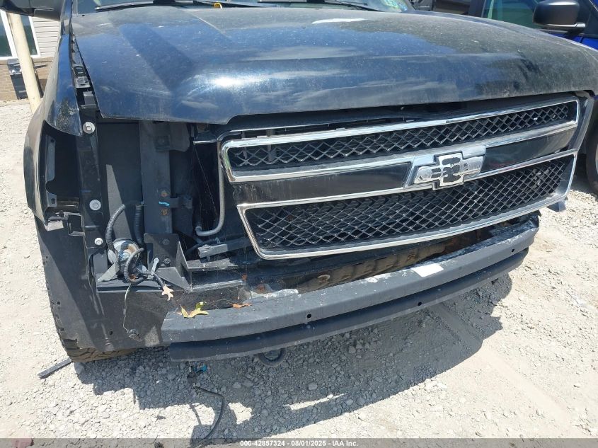 2011 Chevrolet Tahoe Lt VIN: 1GNSKBE05BR135651 Lot: 42857324