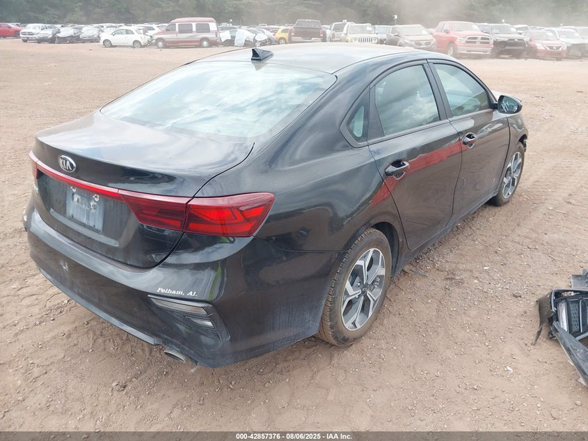 2021 KIA FORTE LXS - 3KPF24AD4ME349060