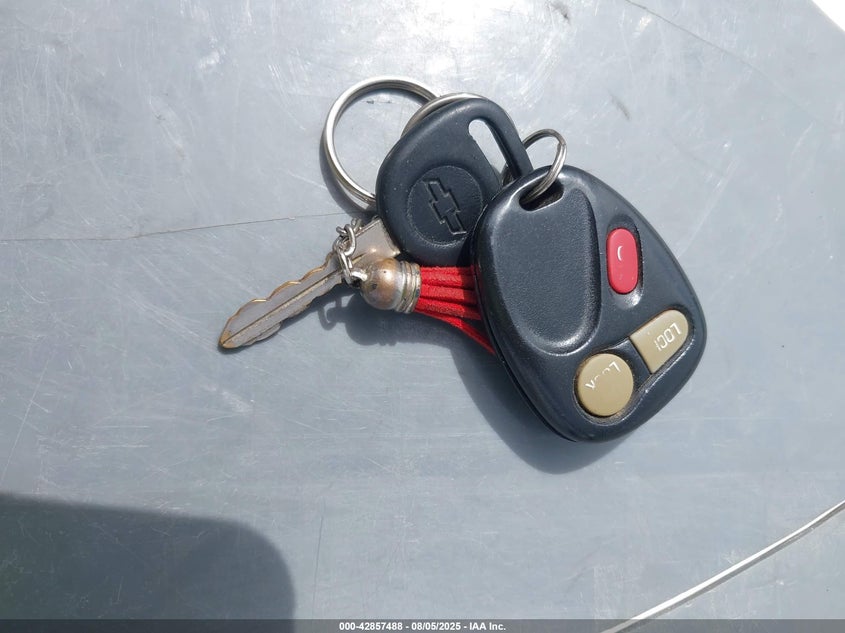 2002 Chevrolet Silverado 1500 Ls VIN: 2GCEK19TX21275935 Lot: 42857488