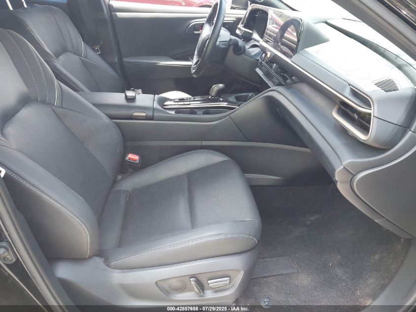 2024 Toyota Crown - JTDAAAAF7R3028366