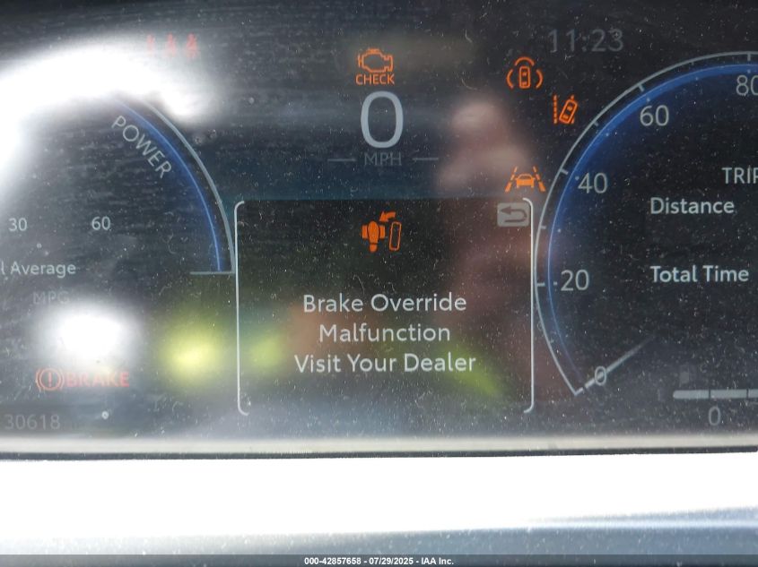 2024 Toyota Crown - JTDAAAAF7R3028366