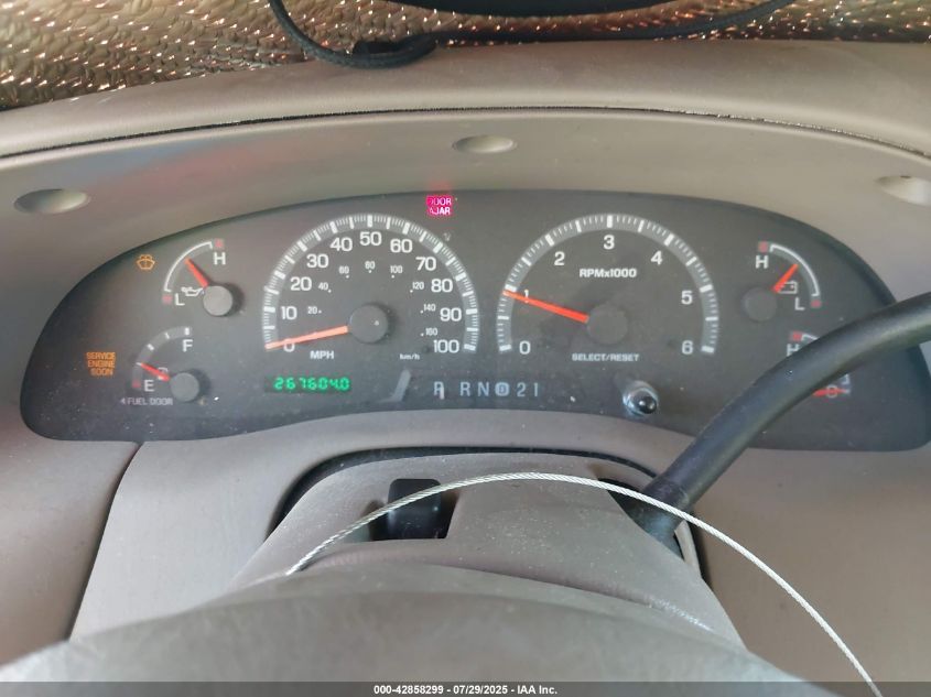 2002 Ford Expedition Eddie Bauer VIN: 1FMRU17W02LA67982 Lot: 42858299