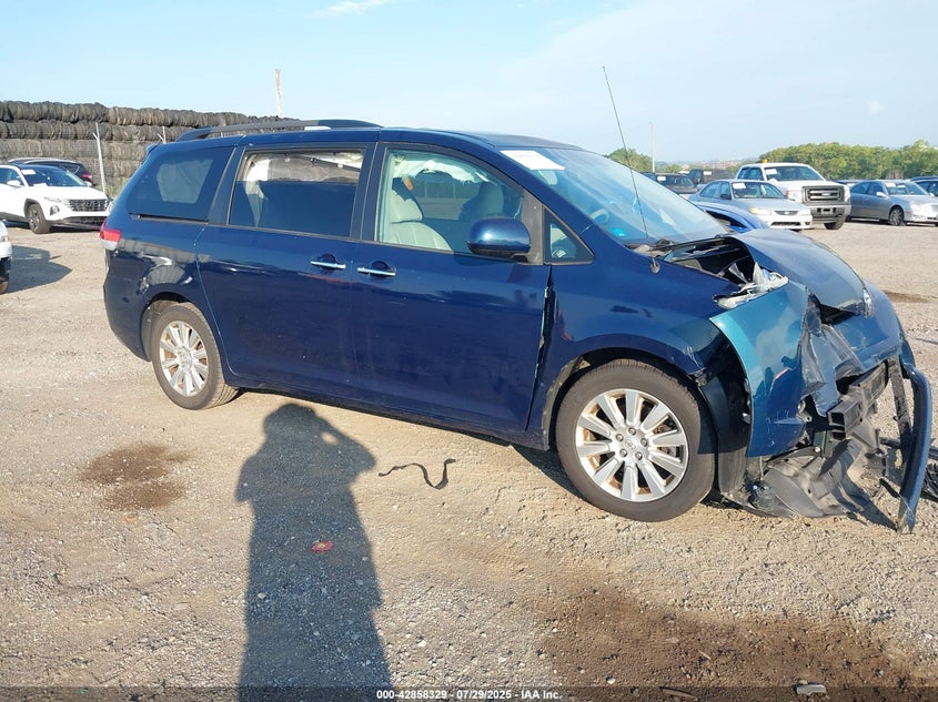 2012 Toyota Sienna Xle 7 Passenger VIN: 5TDDK3DCXCS047622 Lot: 42858329