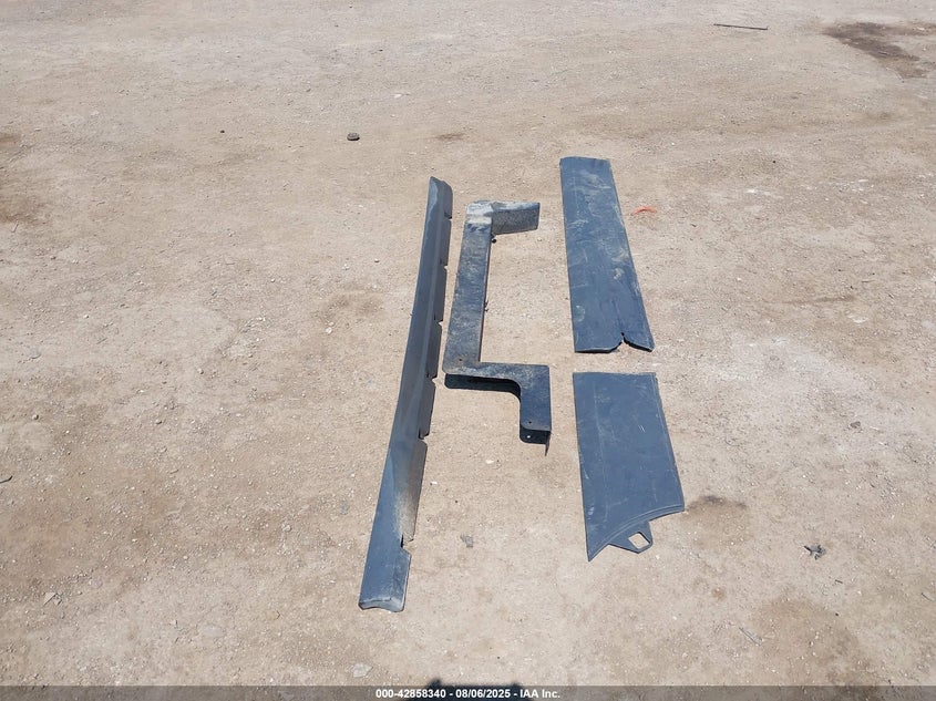 2018 Ford Transit-250 VIN: 1FTYR2CG8JKB24665 Lot: 42858340