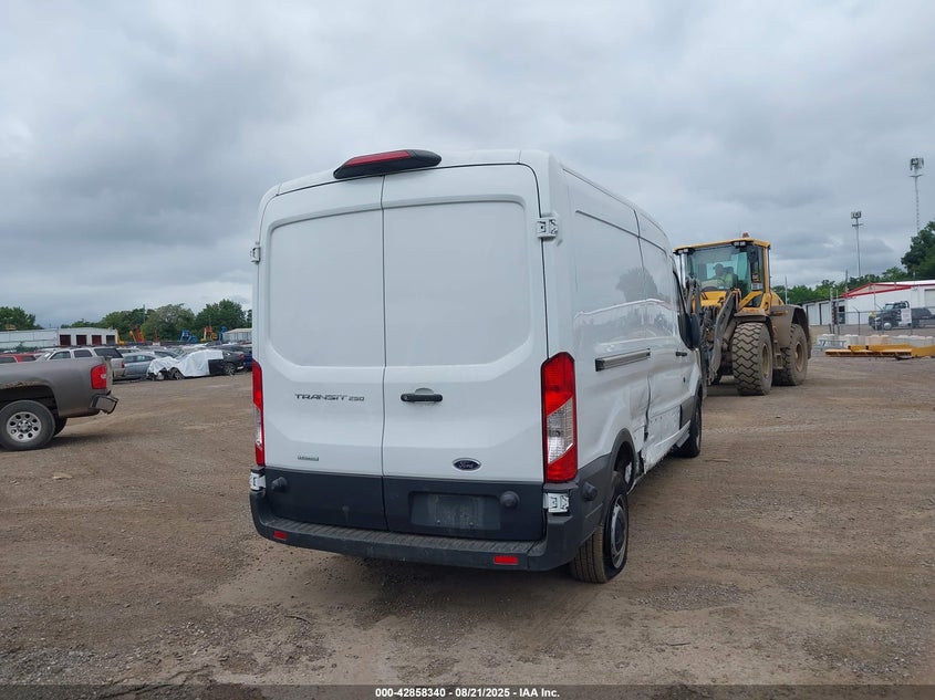 2018 Ford Transit-250 VIN: 1FTYR2CG8JKB24665 Lot: 42858340