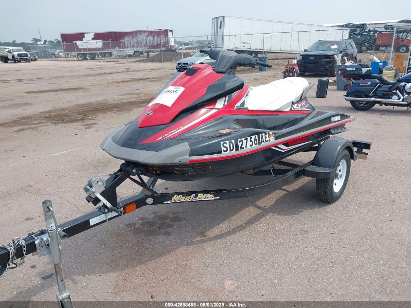 2016 Yamaha Other red null null YAMA0506A616 photo #3