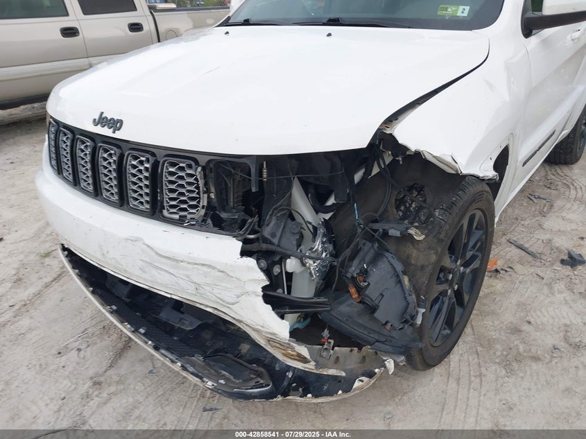 2018 Jeep Grand Cherokee Altitude 4X4 VIN: 1C4RJFAG5JC468390 Lot: 42858541